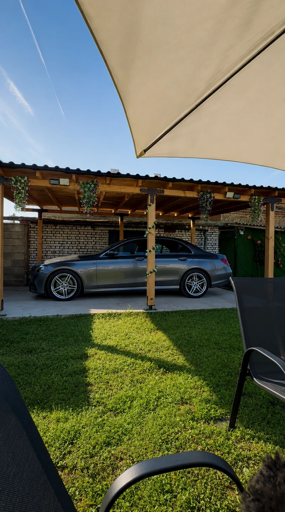 Mercedes-Benz E 200 AMG пакет, снимка 4 - Автомобили и джипове - 54939289