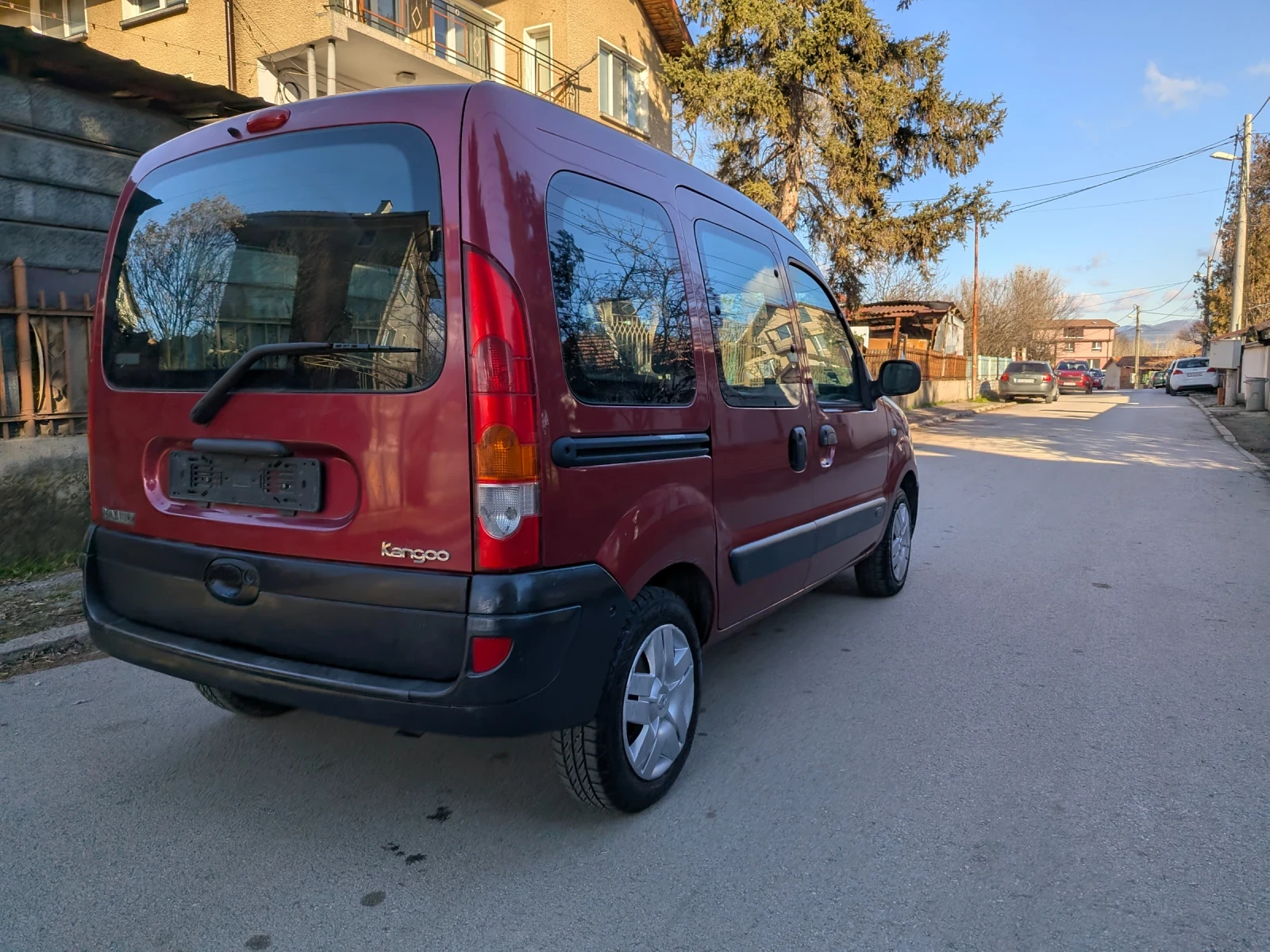 Renault Kangoo 1.6 16v, снимка 6 - Автомобили и джипове - 55100981