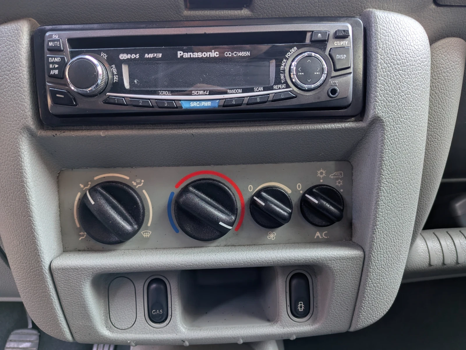 Renault Kangoo 1.6 16v, снимка 7 - Автомобили и джипове - 55100981
