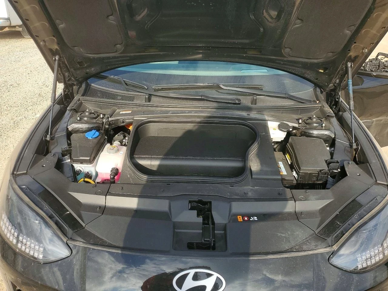 Hyundai Ioniq 6 LIMITED, снимка 11 - Автомобили и джипове - 55233220