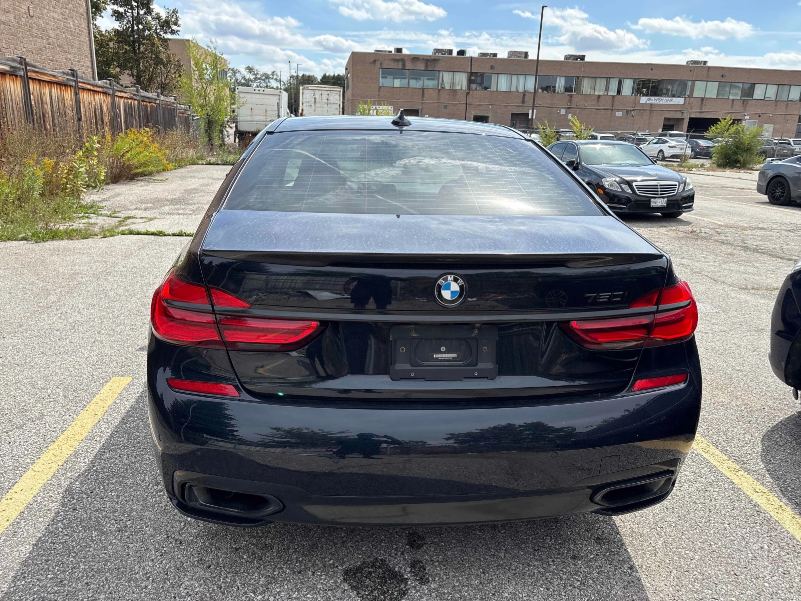 BMW 750 / ДИСТРОНИК / ОБДУХВАНЕ / МАСАЖИ / СОФТ КЛОУЗ, снимка 4 - Автомобили и джипове - 56122206