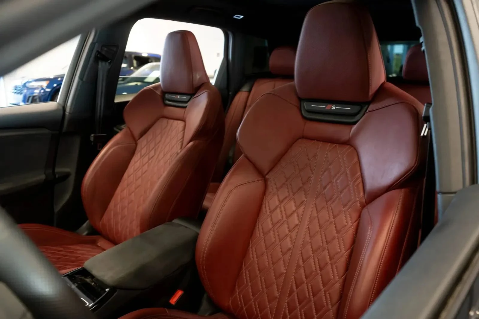 Audi E-Tron | Mobile.bg � ����������� 7