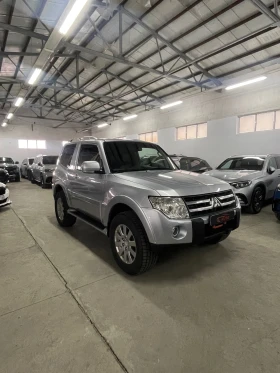 Mitsubishi Pajero 3.2D/Кожа/подгр/Нави/люк/автомат/Лебетка/ТОП!!!, снимка 2