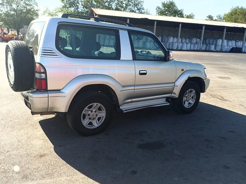 Toyota Land cruiser 3.0 Turbo, снимка 3 - Автомобили и джипове - 48236885