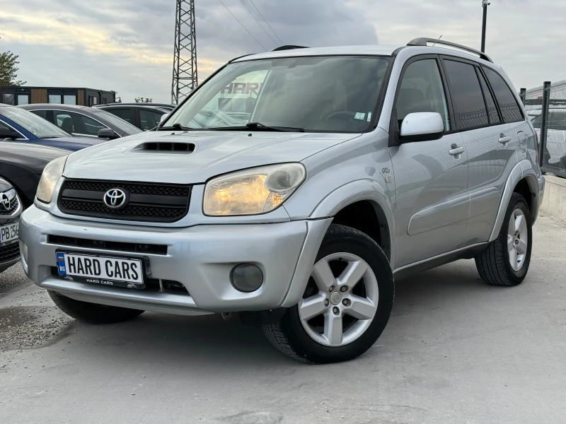 Toyota Rav4 2.0D4D* 2006г* Ръчка, снимка 1 - Автомобили и джипове - 47998896