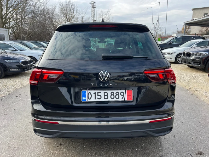 VW Tiguan 2.0, снимка 6 - Автомобили и джипове - 48312459