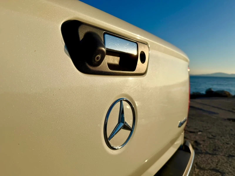 Mercedes-Benz X-Klasse, снимка 6 - Автомобили и джипове - 52701608