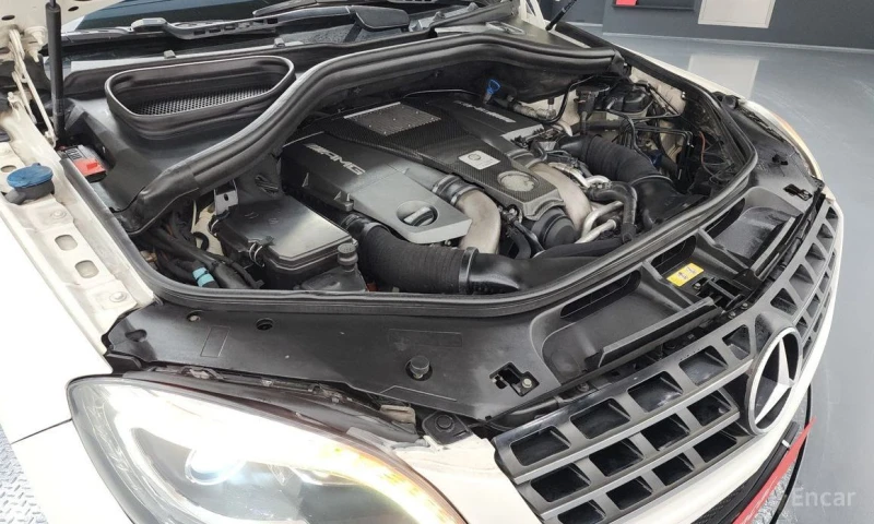 Mercedes-Benz ML 63 AMG, снимка 6 - Автомобили и джипове - 52879867