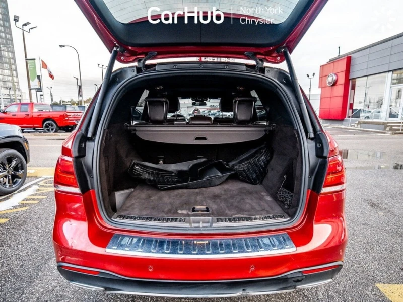 Mercedes-Benz GLE * 350d Panoroof Heated Seats 360 Cam Navi Harman K, снимка 13 - Автомобили и джипове - 53000574