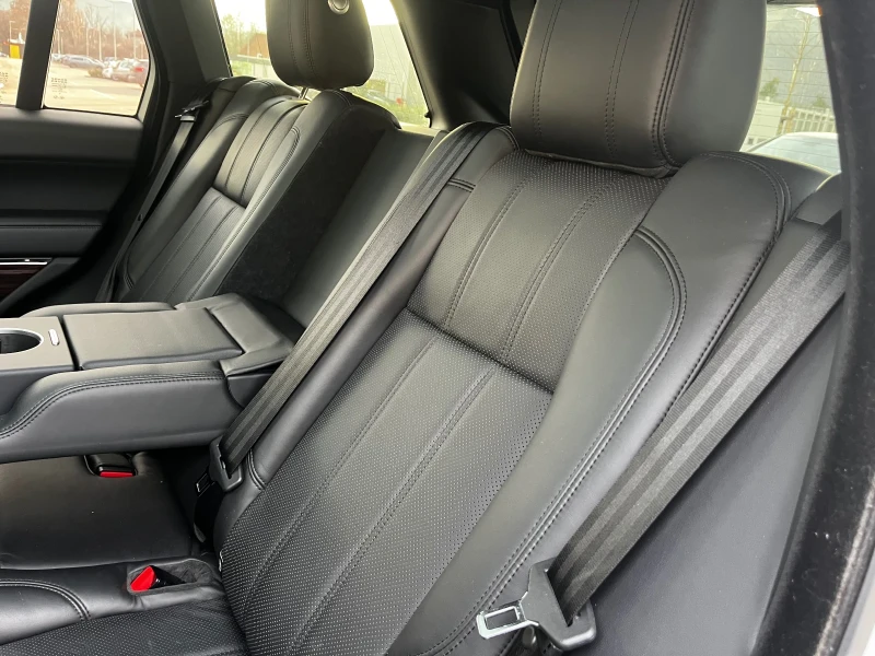 Land Rover Range rover VOGUE 3.0d МАСАЖ TV BLACK MATTE 166хил.ДОКАЗУЕМИ, снимка 12 - Автомобили и джипове - 53267199