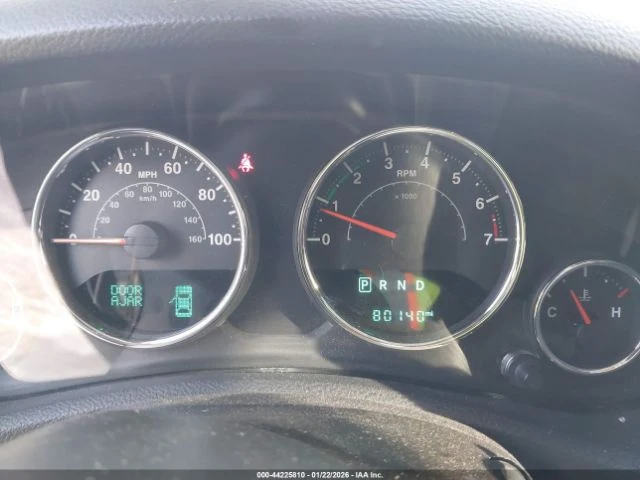 Jeep Wrangler UNLIMITED SAHARA 4X4, снимка 12 - Автомобили и джипове - 53559840