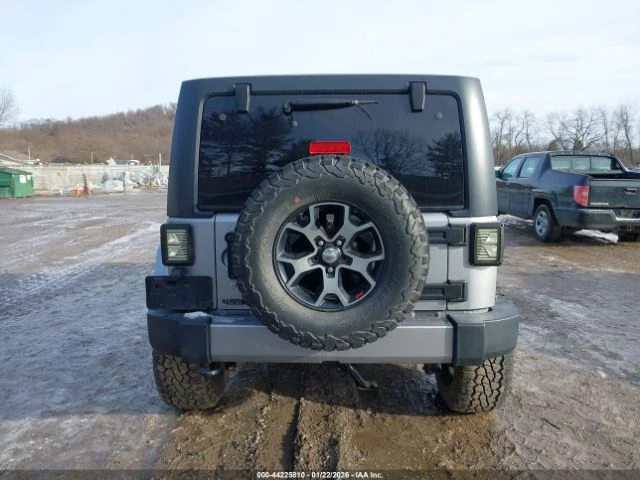 Jeep Wrangler UNLIMITED SAHARA 4X4, снимка 9 - Автомобили и джипове - 53559840
