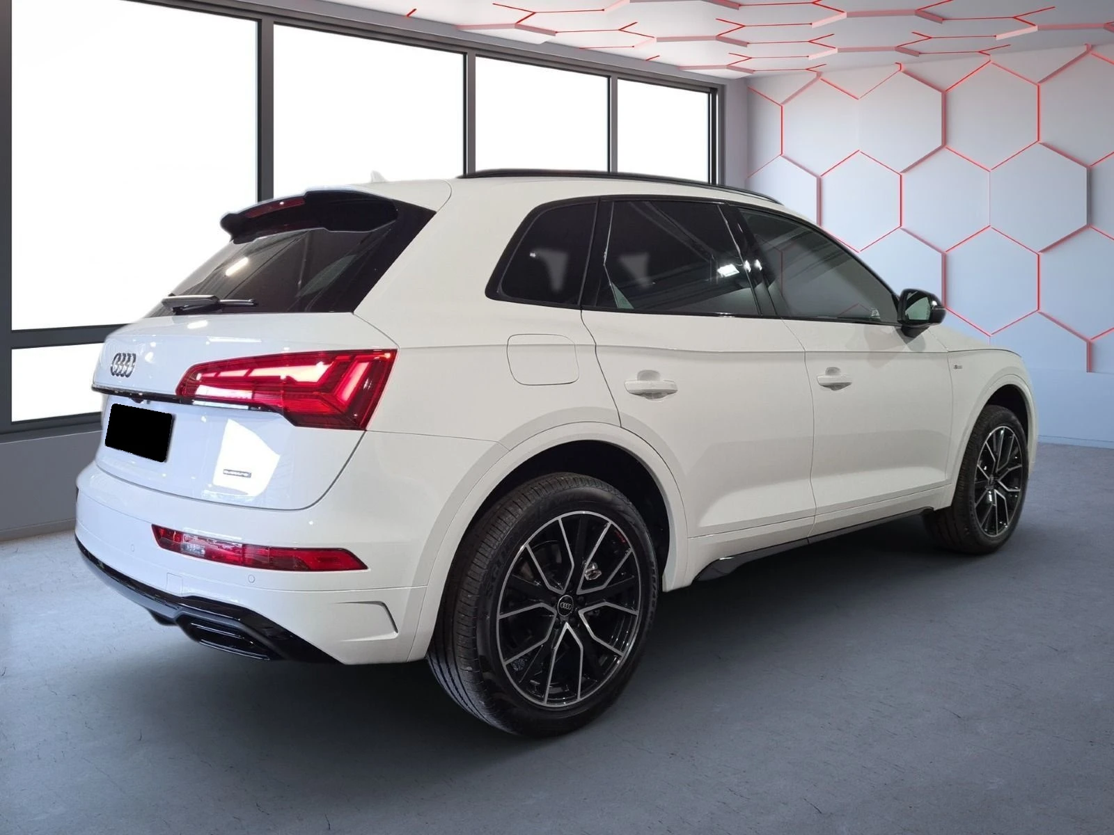 Audi Q5 40 TDI Sportback S-line = NEW= Гаранция - изображение 2