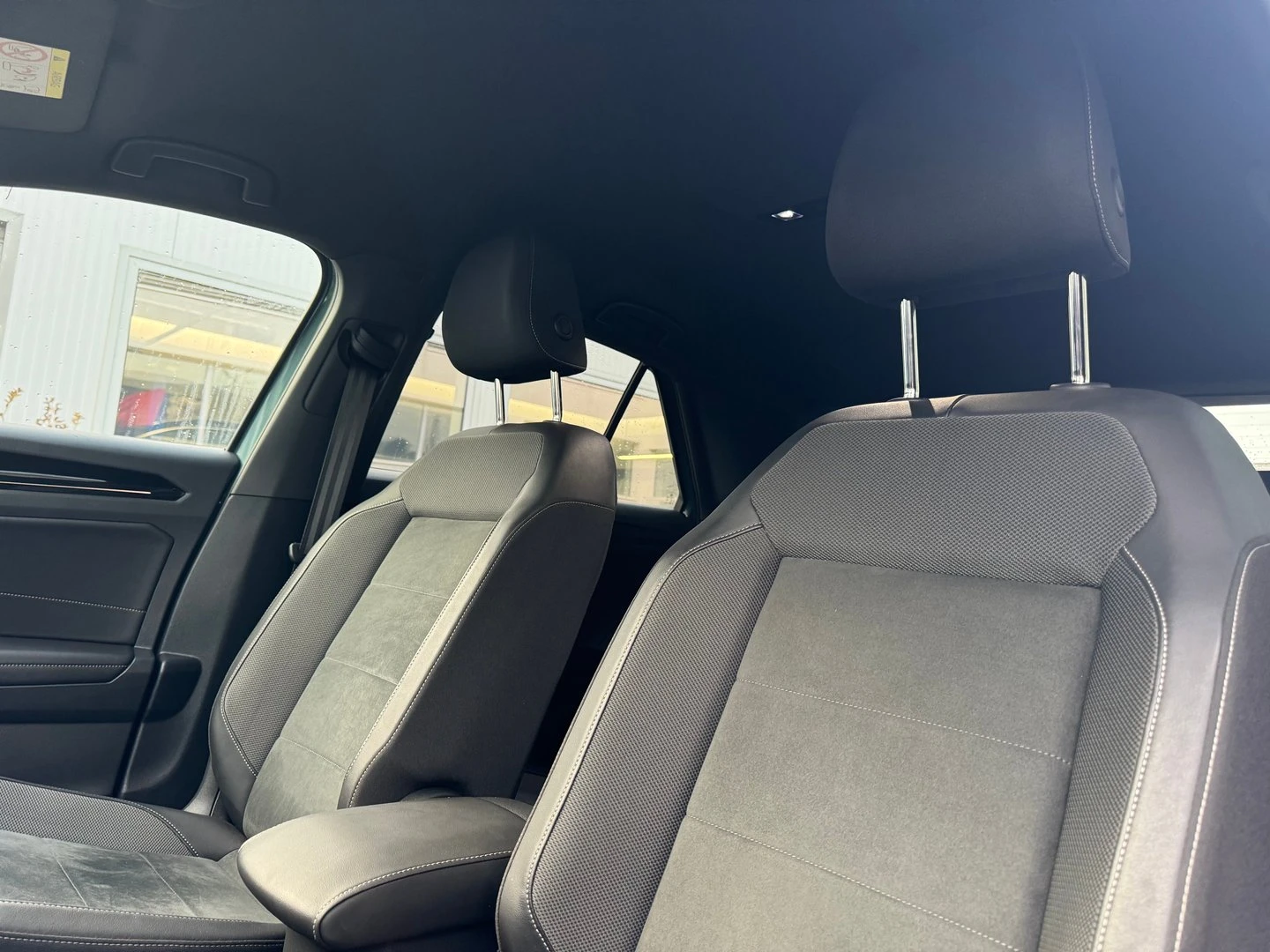 VW T-Roc VW T- Roc Style 1.5 TSI OPF DSG | Mobile.bg — изображение 6