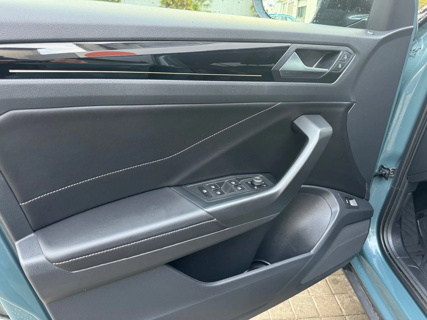 VW T-Roc VW T- Roc Style 1.5 TSI OPF DSG - изображение 7