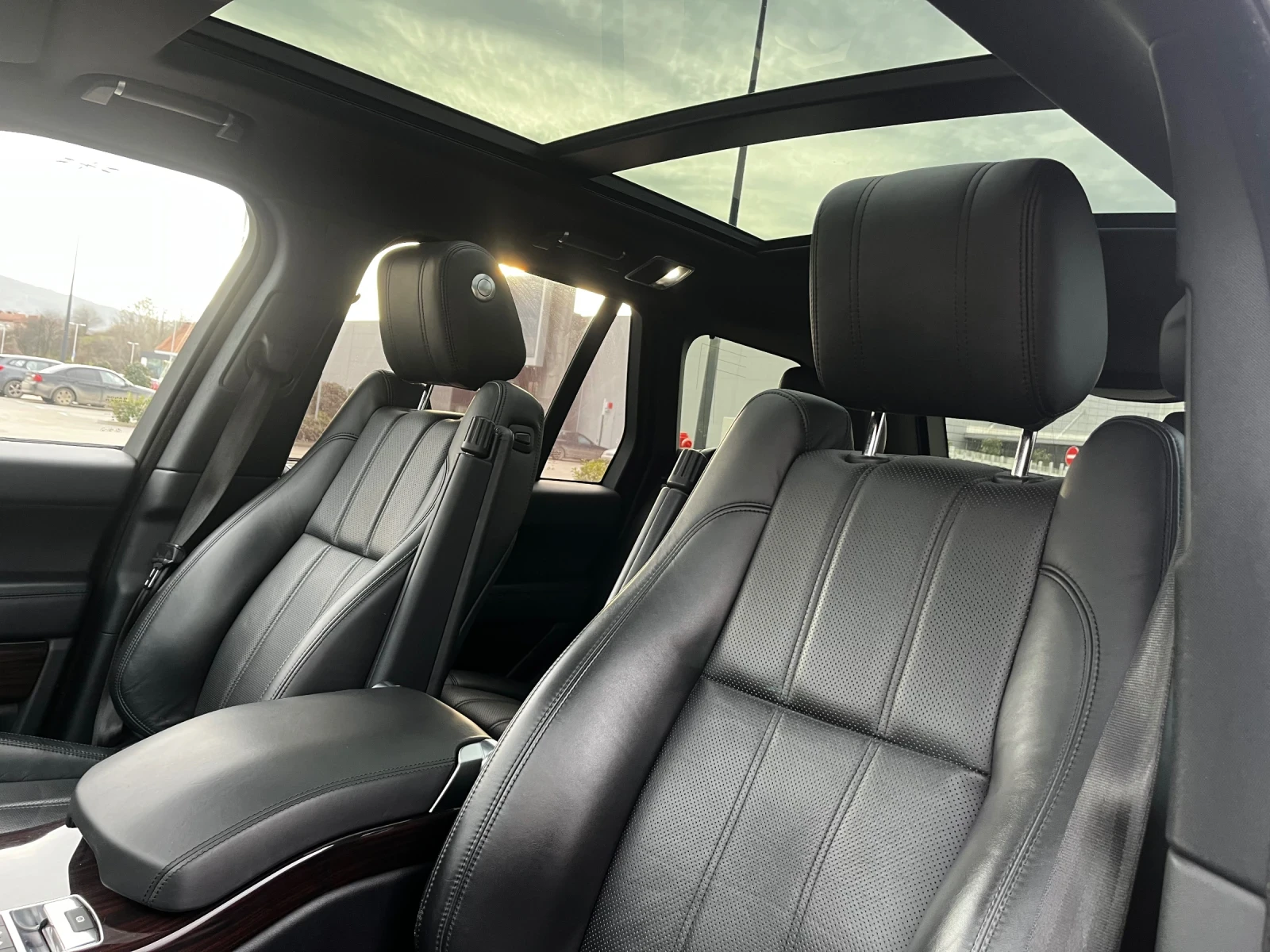 Land Rover Range rover VOGUE 3.0d ����� TV BLACK MATTE 166���.��������� | Mobile.bg � ����������� 13