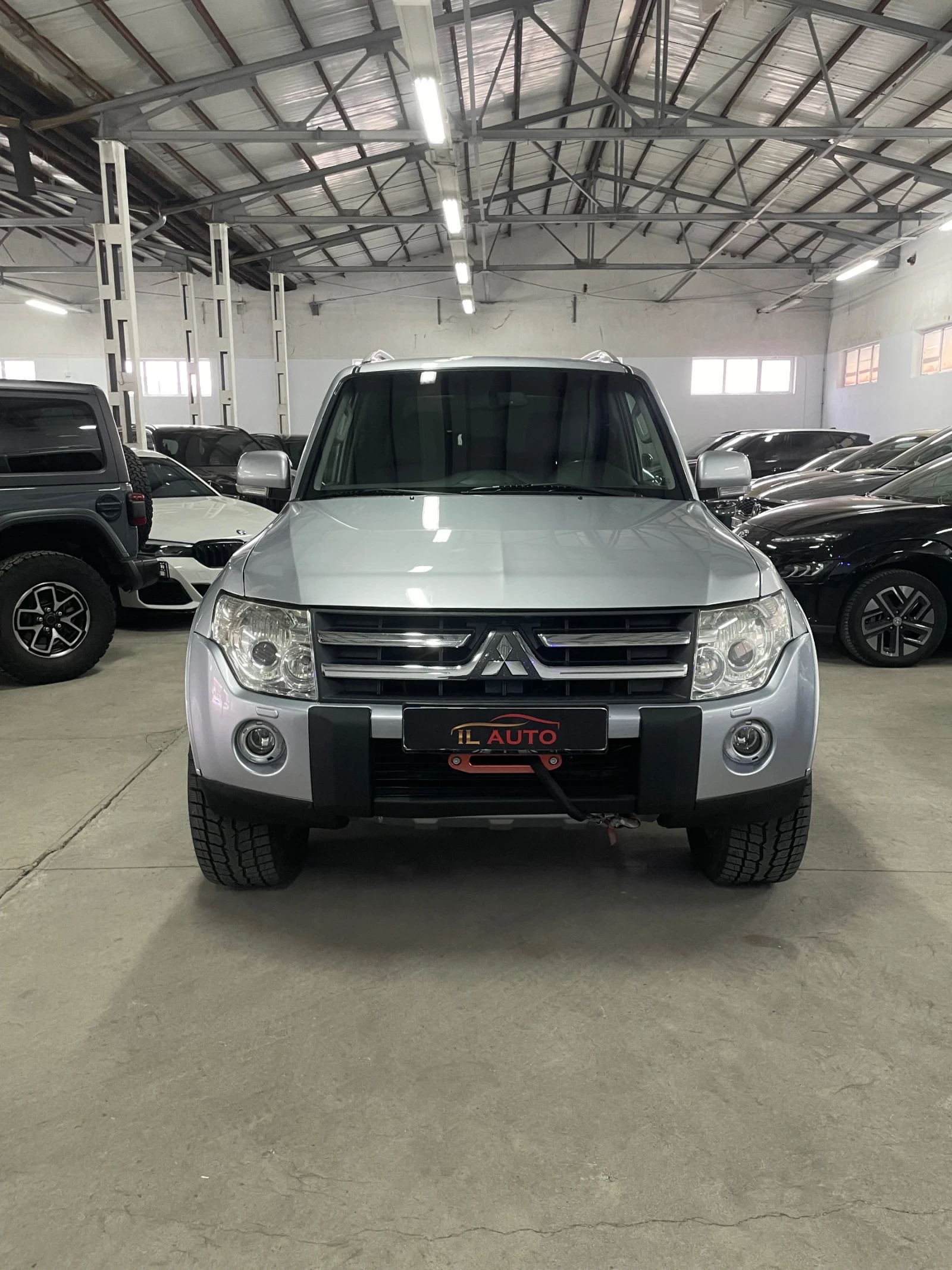 Mitsubishi Pajero 3.2D/Кожа/подгр/Нави/люк/автомат/Лебетка/ТОП!!!