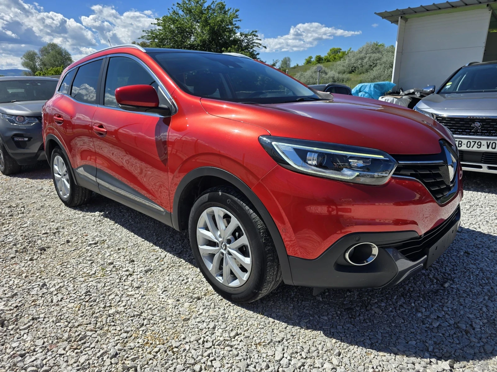 Renault Kadjar 1.2 TCE , снимка 2 - Автомобили и джипове - 54554565