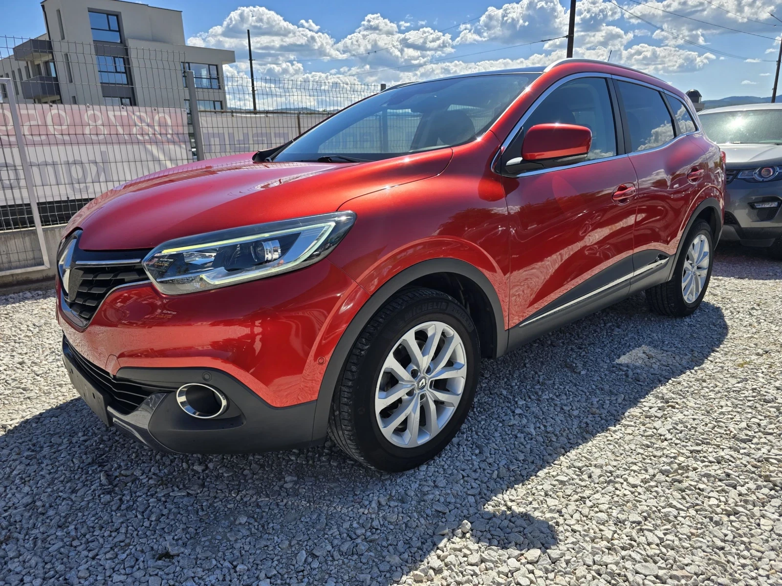 Renault Kadjar 1.2 TCE , снимка 3 - Автомобили и джипове - 54554565