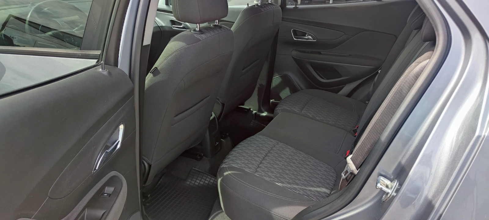 Opel Mokka 1.4T 4x4, снимка 15 - Автомобили и джипове - 54890292