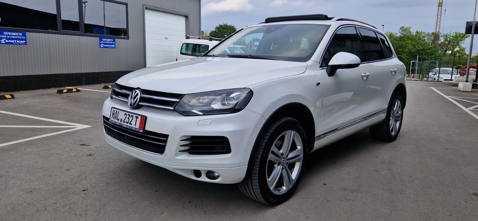 VW Touareg, снимка 7 - Автомобили и джипове - 55219530