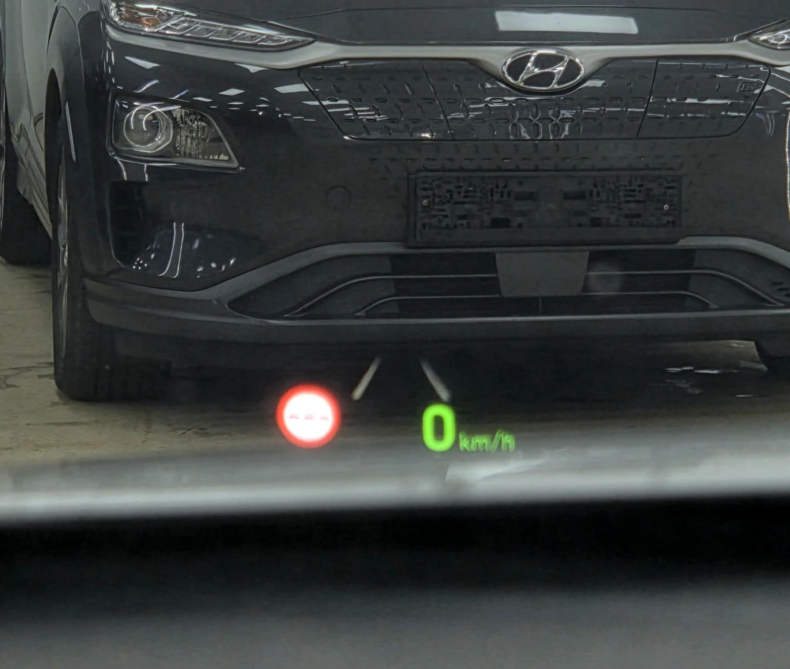 Hyundai Kona SOH98%/Premium, снимка 16 - Автомобили и джипове - 55272673