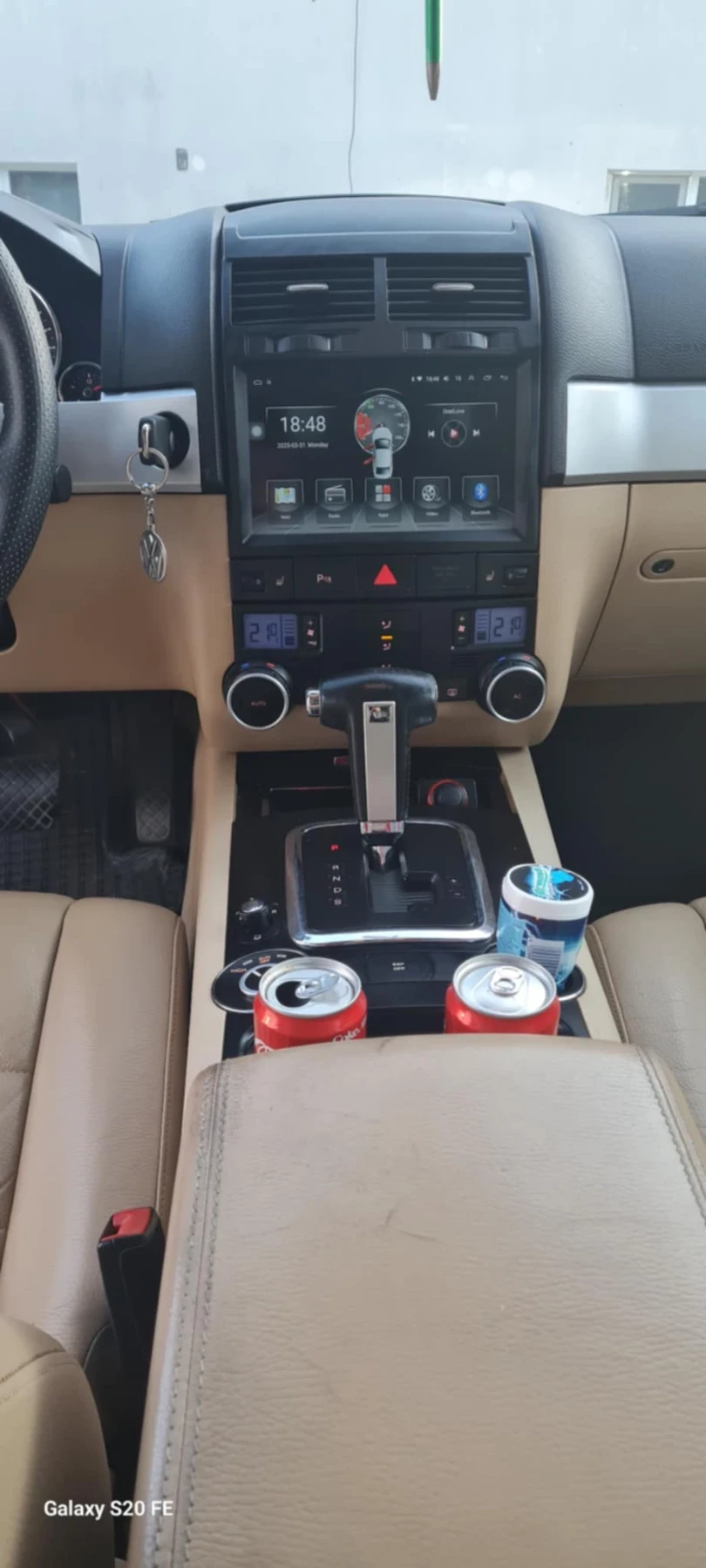 VW Touareg, снимка 11 - Автомобили и джипове - 55425727