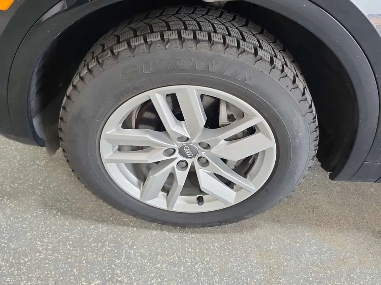 Audi Q5 * KOMFORT * АВТОКРЕДИТ БЕЗ ПЪРВОНАЧАЛНА ВНОСКА* , снимка 6 - Автомобили и джипове - 55432365