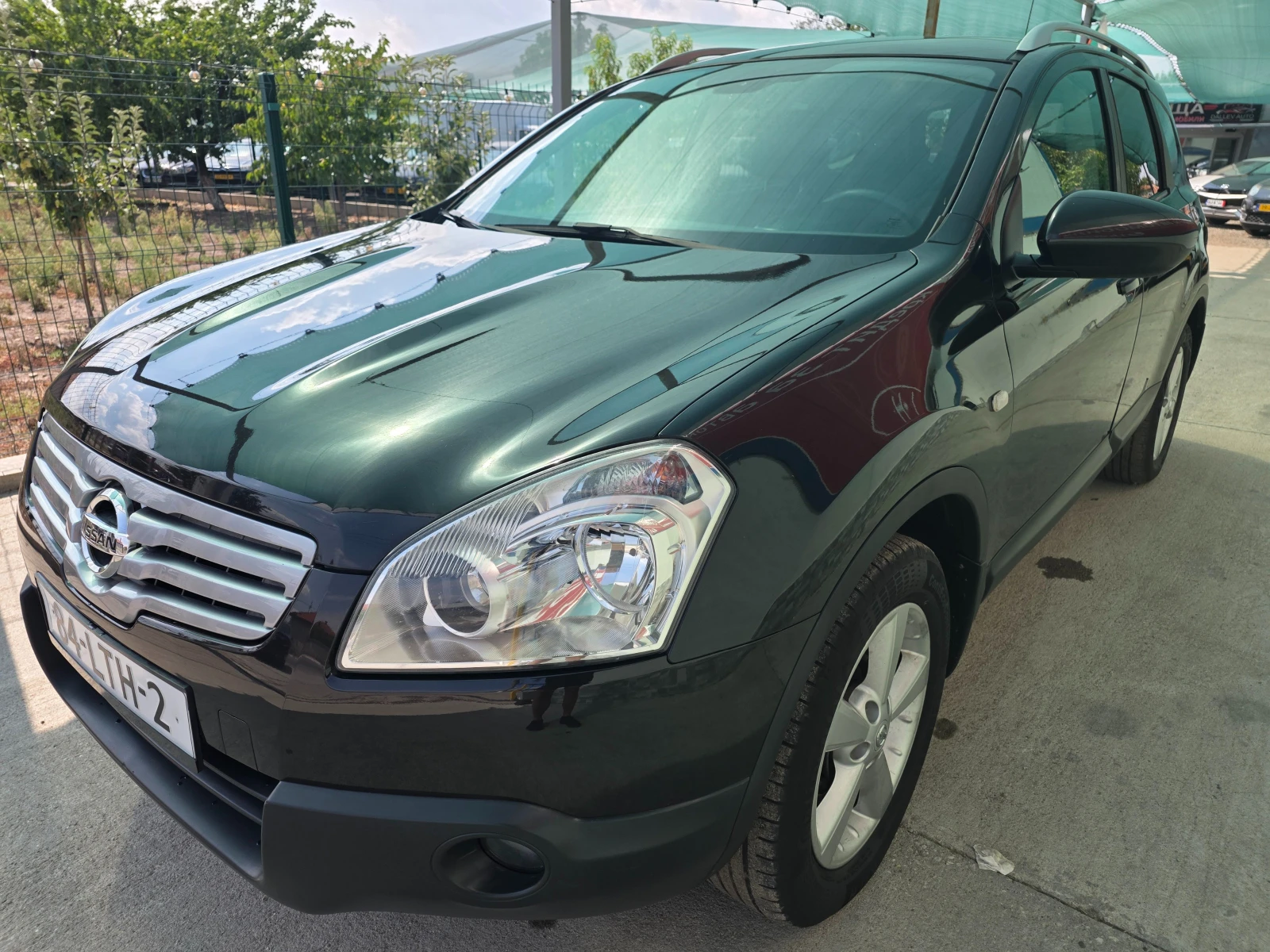 Nissan Qashqai + 2 2.0D/150ps/4x4/6+ 1/BOSE/PANORAMA
