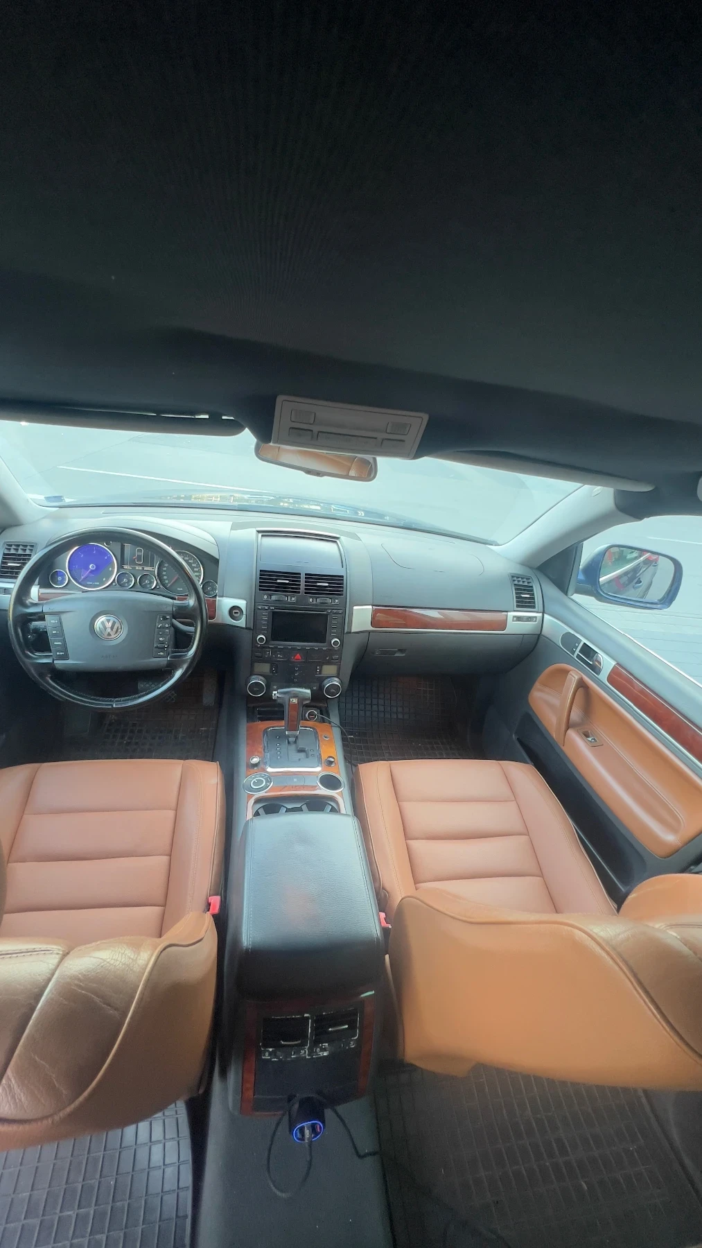 VW Touareg, снимка 4 - Автомобили и джипове - 55904967