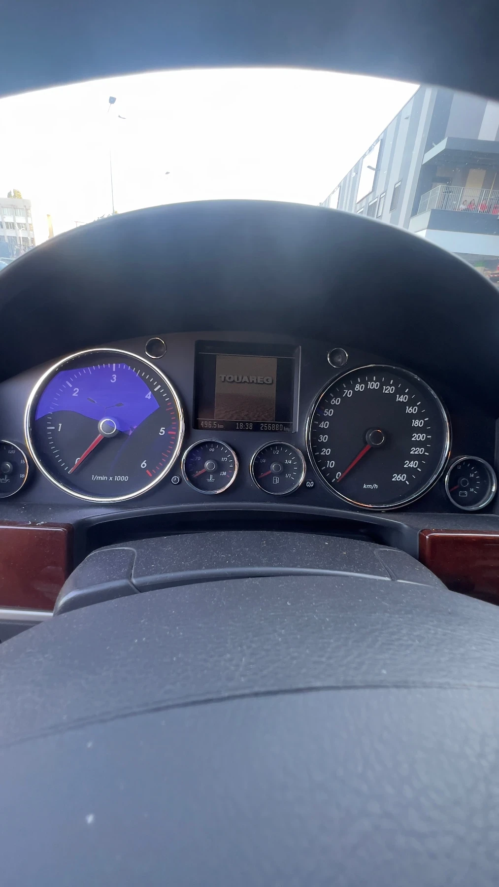 VW Touareg, снимка 5 - Автомобили и джипове - 55904967