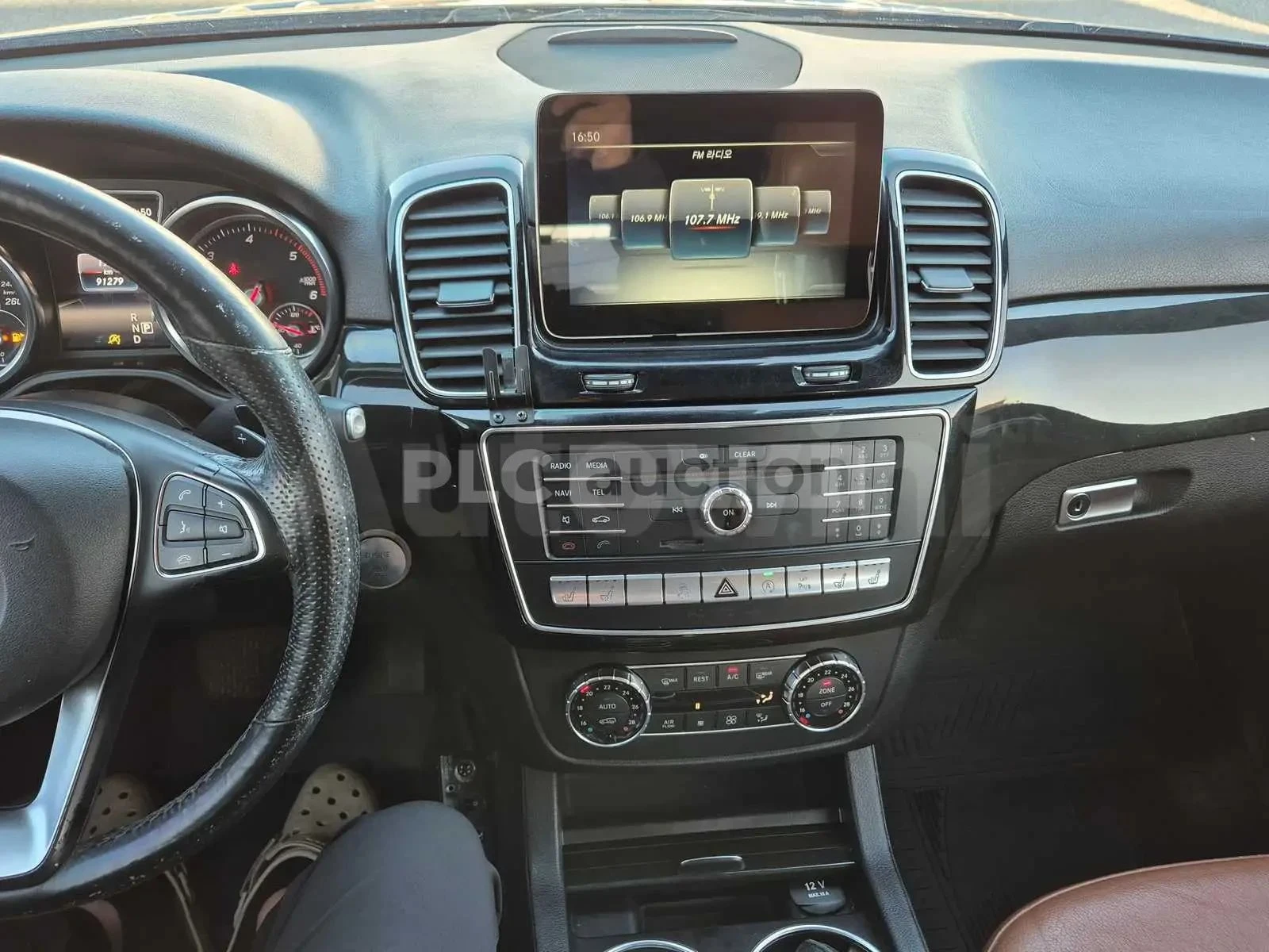 Mercedes-Benz GLE 350, снимка 14 - Автомобили и джипове - 56723417