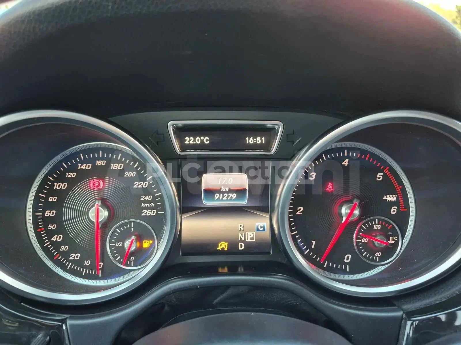 Mercedes-Benz GLE 350, снимка 15 - Автомобили и джипове - 56723417