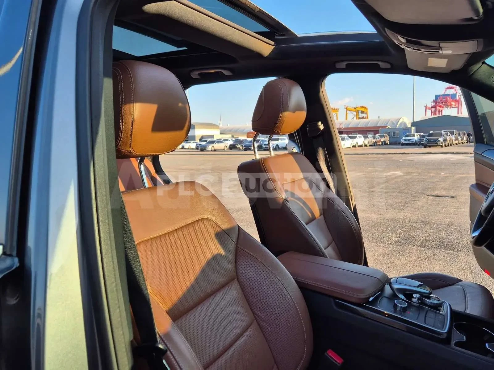 Mercedes-Benz GLE 350, снимка 12 - Автомобили и джипове - 56723417