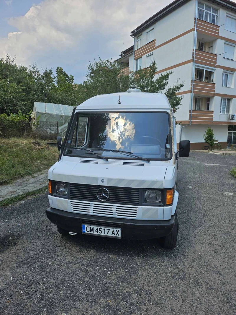 Mercedes-Benz 410, снимка 1 - Бусове и автобуси - 47010484