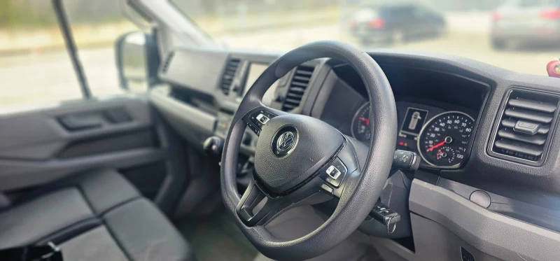 VW Crafter, снимка 8 - Бусове и автобуси - 51991955
