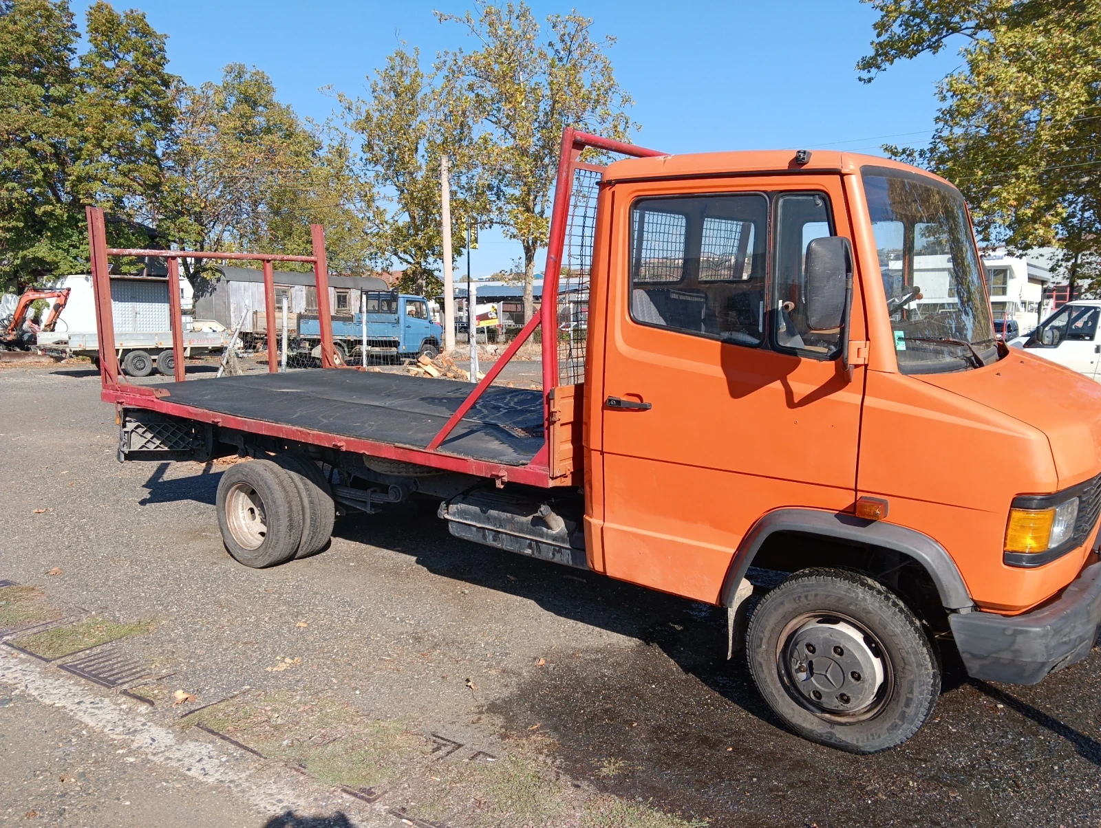 Mercedes-Benz 609 Дърварка, снимка 7 - Камиони - 56565264