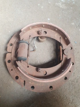 Части за спирачен механизъм за трактор Fortschritt 300/303, снимка 1