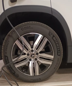 Гуми Летни 235/55R18, снимка 1