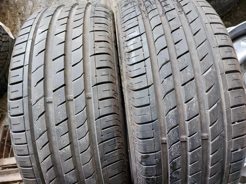 Гуми Летни 225/45R19, снимка 5 - Гуми и джанти - 36664996