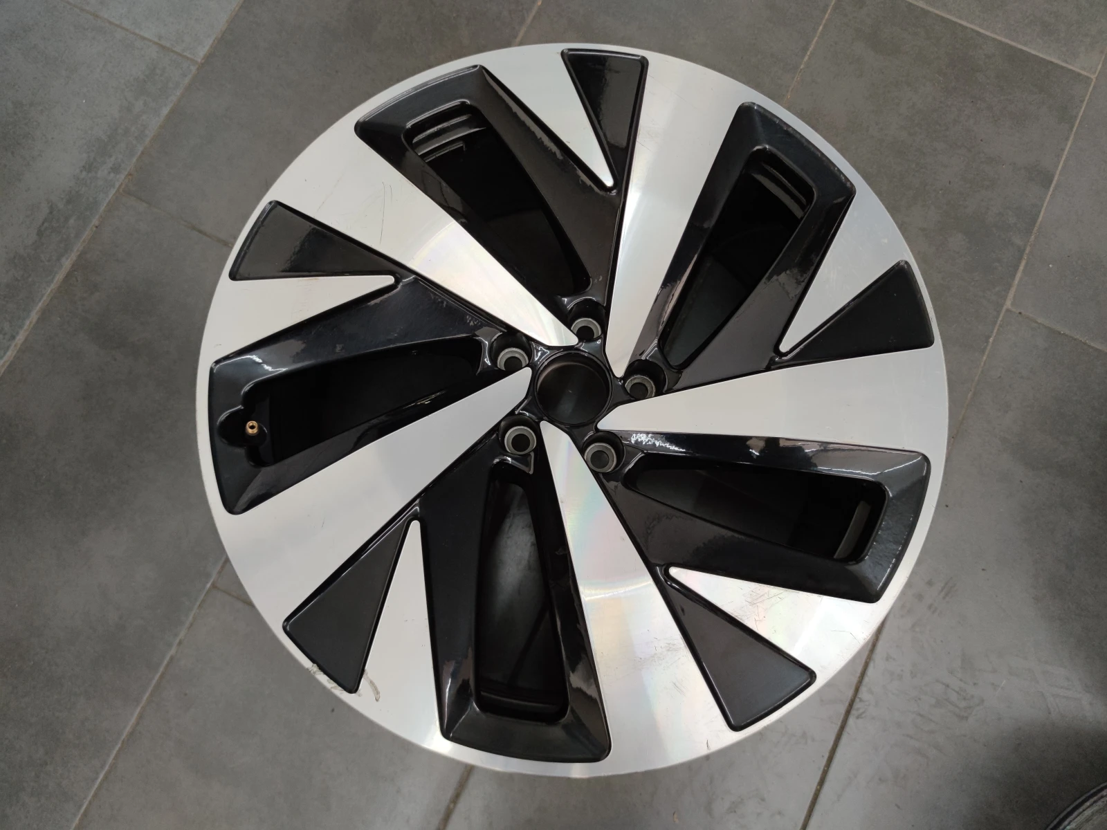   VW ID.4 | Mobile.bg   1