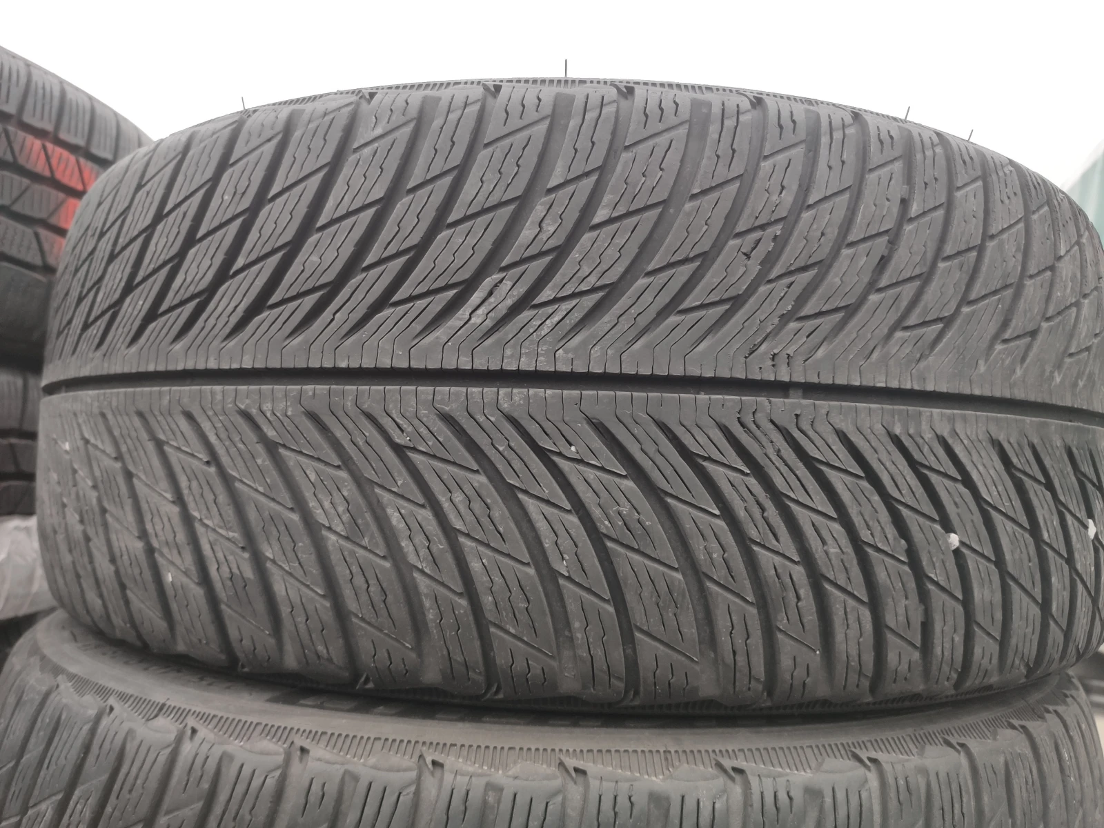  225/40R18 | Mobile.bg   1