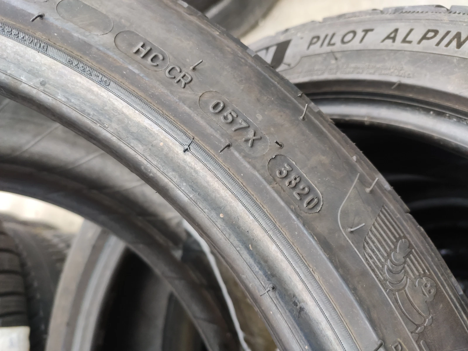  225/40R18 | Mobile.bg   10