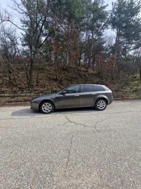 Alfa Romeo 159 sportwagon, снимка 1