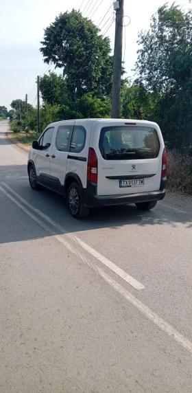 Peugeot Rifter, снимка 3