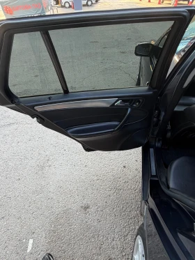 Mercedes-Benz C 220, снимка 10
