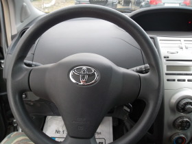 Toyota Yaris 1.3vvti 106000km | Mobile.bg   8