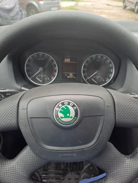 Обява за продажба на Skoda Octavia 1.6 TDI 105 к.с. ~7 200 лв. - изображение 10