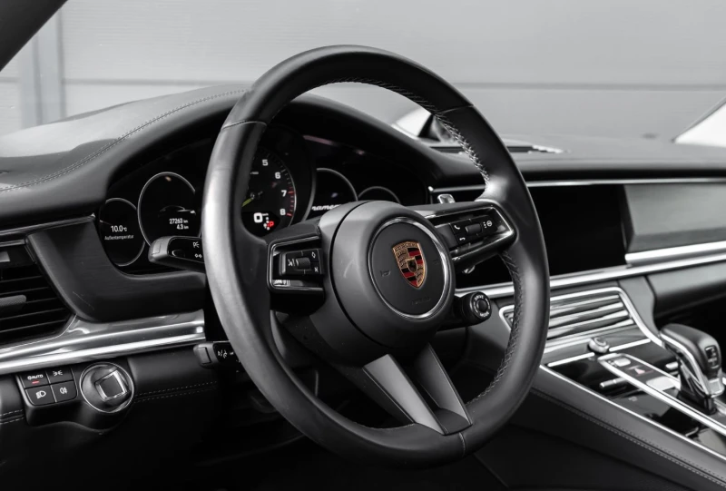 Porsche Panamera  4-E-HYBRID/462HP/PLATINUM-EDITION/HUD/TSR/632b, снимка 11 - Автомобили и джипове - 48378136