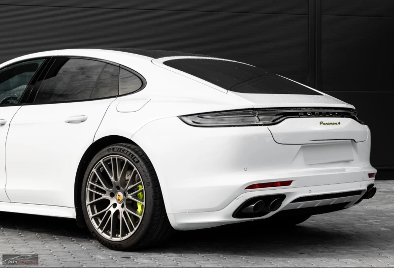 Porsche Panamera  4-E-HYBRID/462HP/PLATINUM-EDITION/HUD/TSR/632b, снимка 8 - Автомобили и джипове - 48378136